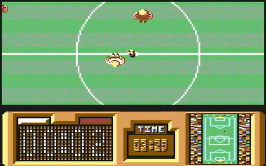 Emilio Butragueño Fútbol C64 - gameplay vista cenital del campo de fútbol